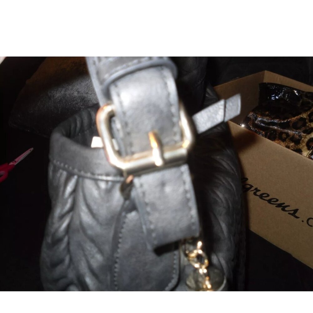 Moda Luxe black w/Tassel purse handbag tote Black Zinnia Gold Quilted Woven Look - Picture 5 of 9